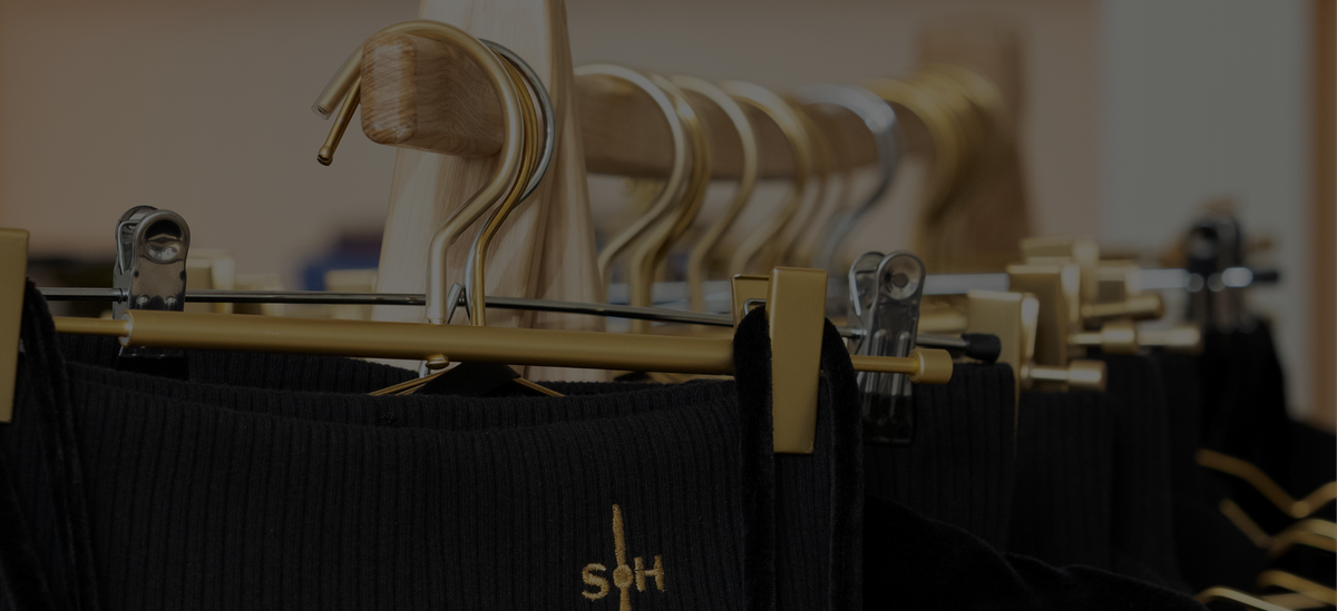 SUSTAINABLE FASHION WITH  FIRST-CLASS ENERGY.