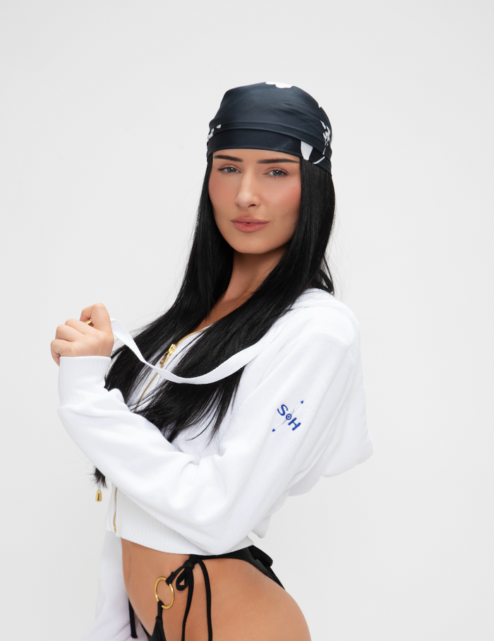 First Class Hoodie – Glam Leisure