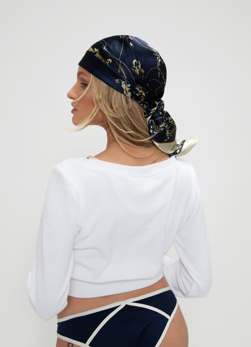 Sky Sweater – Glam Leisure